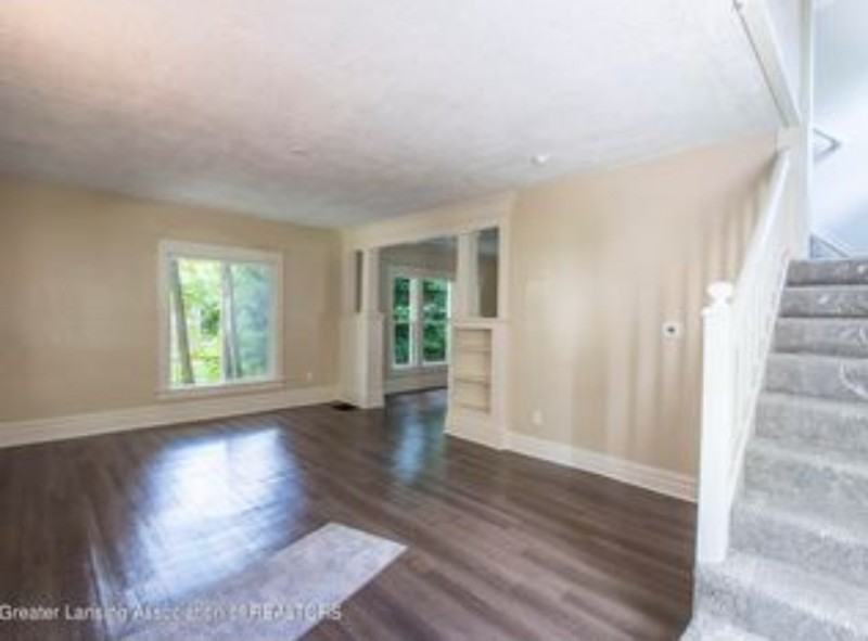 1713 Todd Ave - Photo 3 of 13