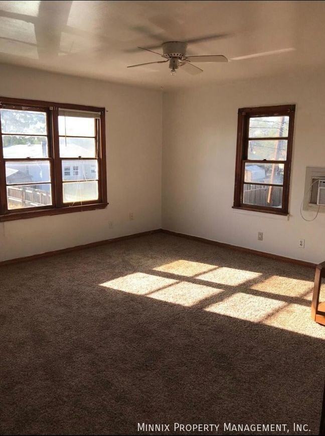 312 Sw 42nd Ave #A - Photo 4 of 9