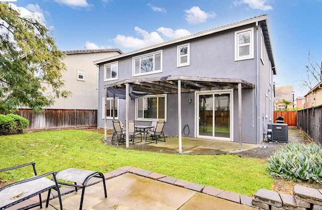 5309 Gold Creek Cir - Photo 2 of 20