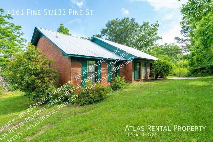 4161 Pine St/133 Pine St - Photo 2 of 32