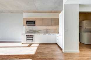 620 W Randolph St - Photo 1 of 1