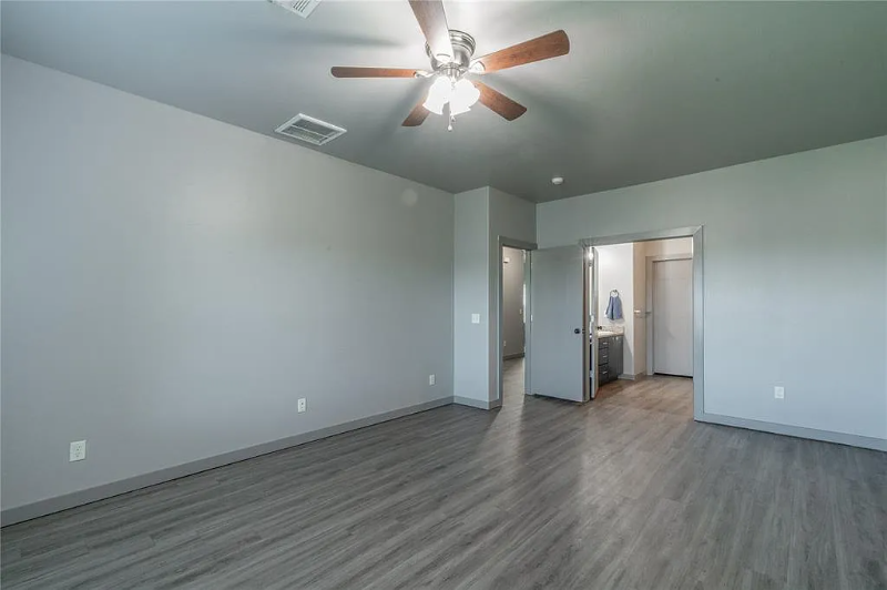 604B Nw 175th St #604B - Photo 7 of 20