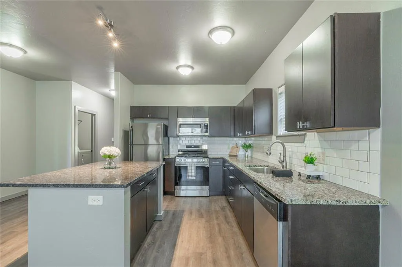 604A Nw 175th St #604A - Photo 5 of 20