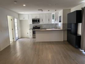 1801 W Victory Blvd #102 - Photo 1 of 1