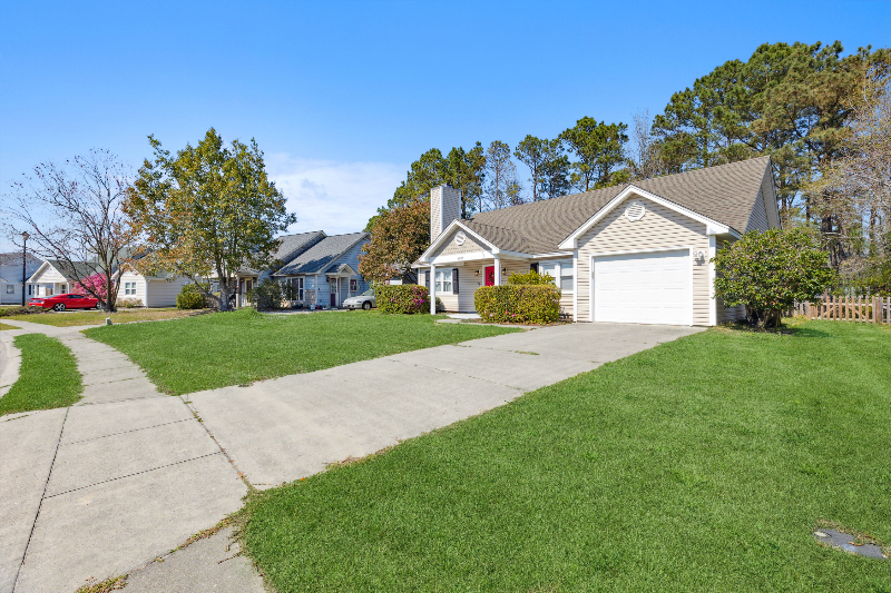 6707 Low Bush Ct - Photo 3 of 20