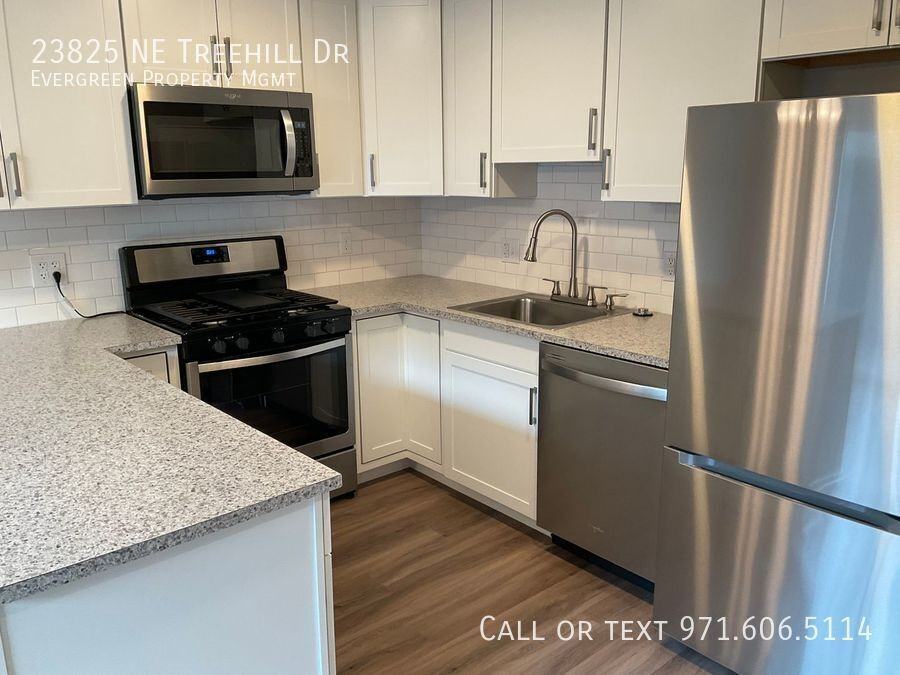 23825 Ne Treehill Dr - Photo 2 of 24