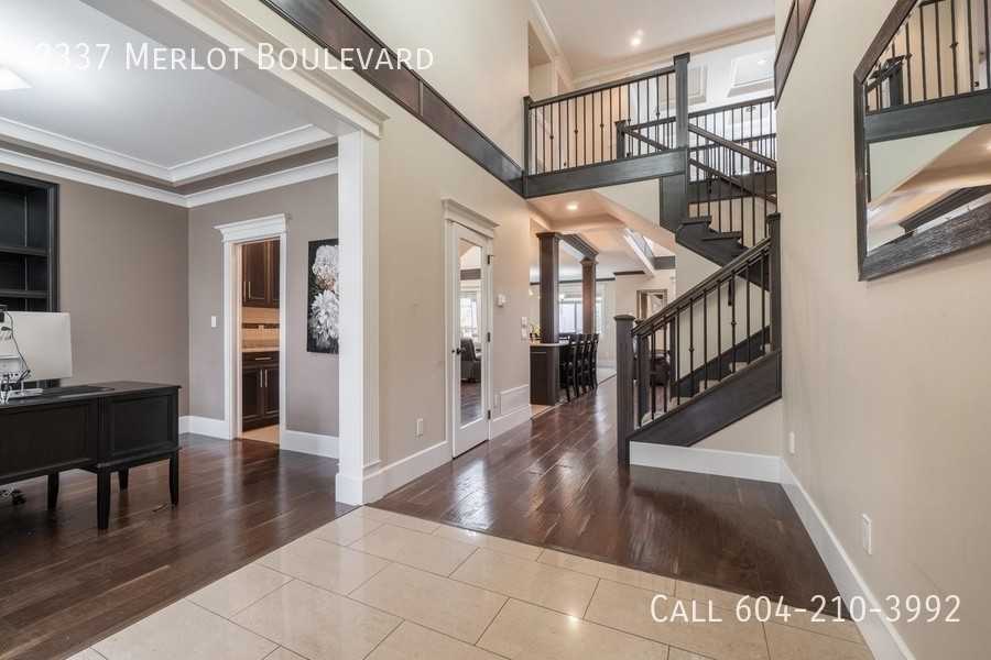 2337 Merlot Blvd - Photo 3 of 31