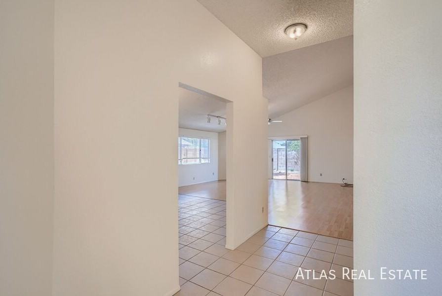 2960 W Yorkshire St - Photo 2 of 16