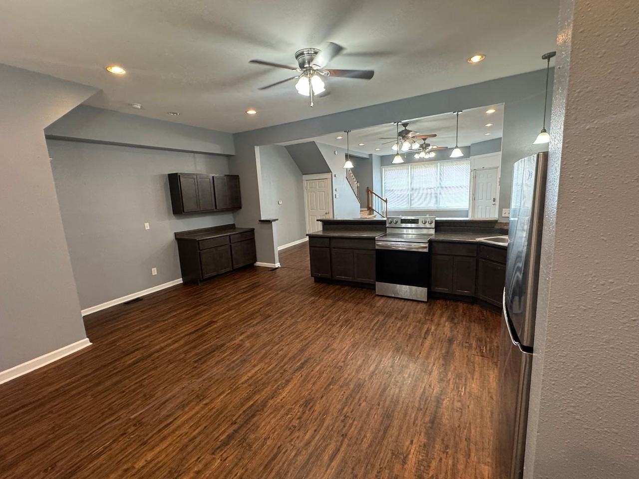 7200 Virginia Ave - Photo 3 of 17