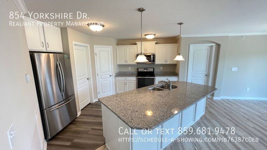 854 Yorkshire Dr - Photo 2 of 27