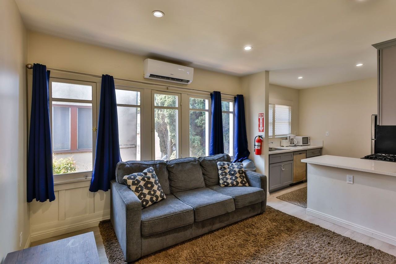 Orion Chestnut Apartments - Photo 2 of 8