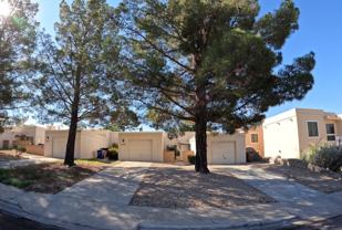 2717 Fairway Dr - Photo 1 of 1