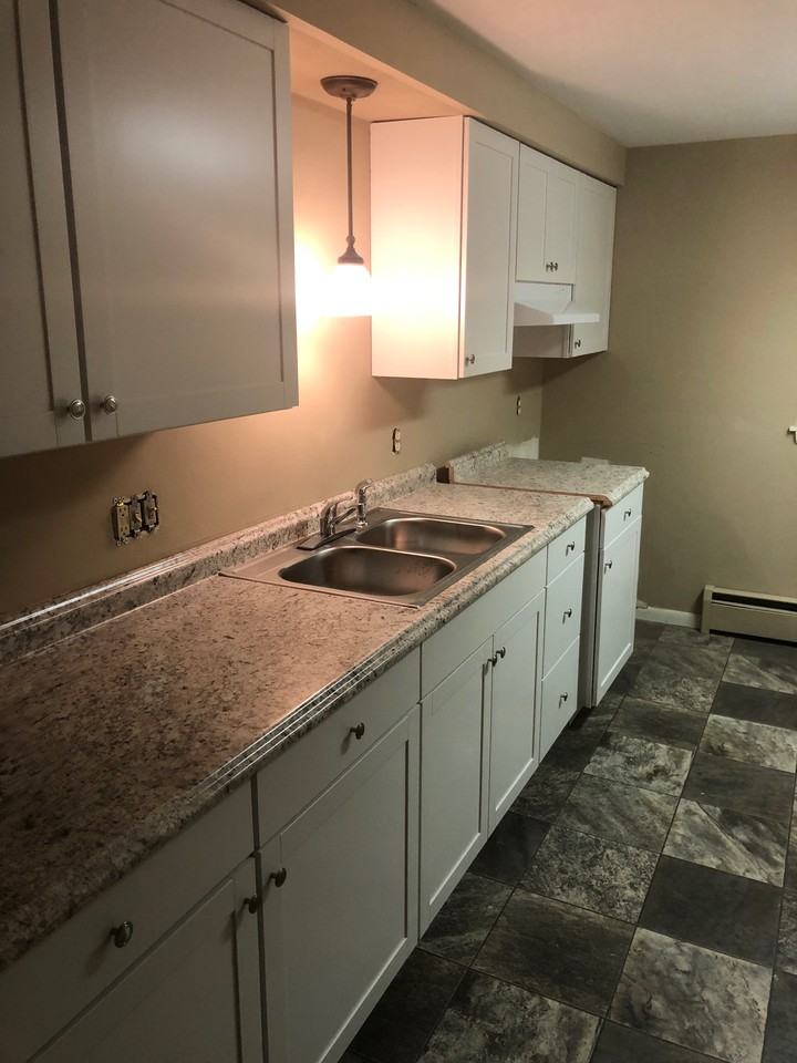 141 North Baldwin Street - Photo 3 of 12