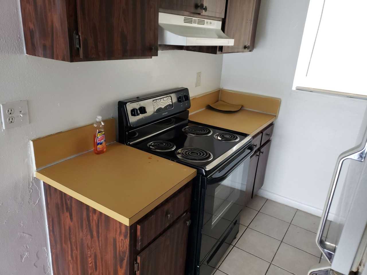 5530 Old Cheney Hwy - Photo 2 of 3