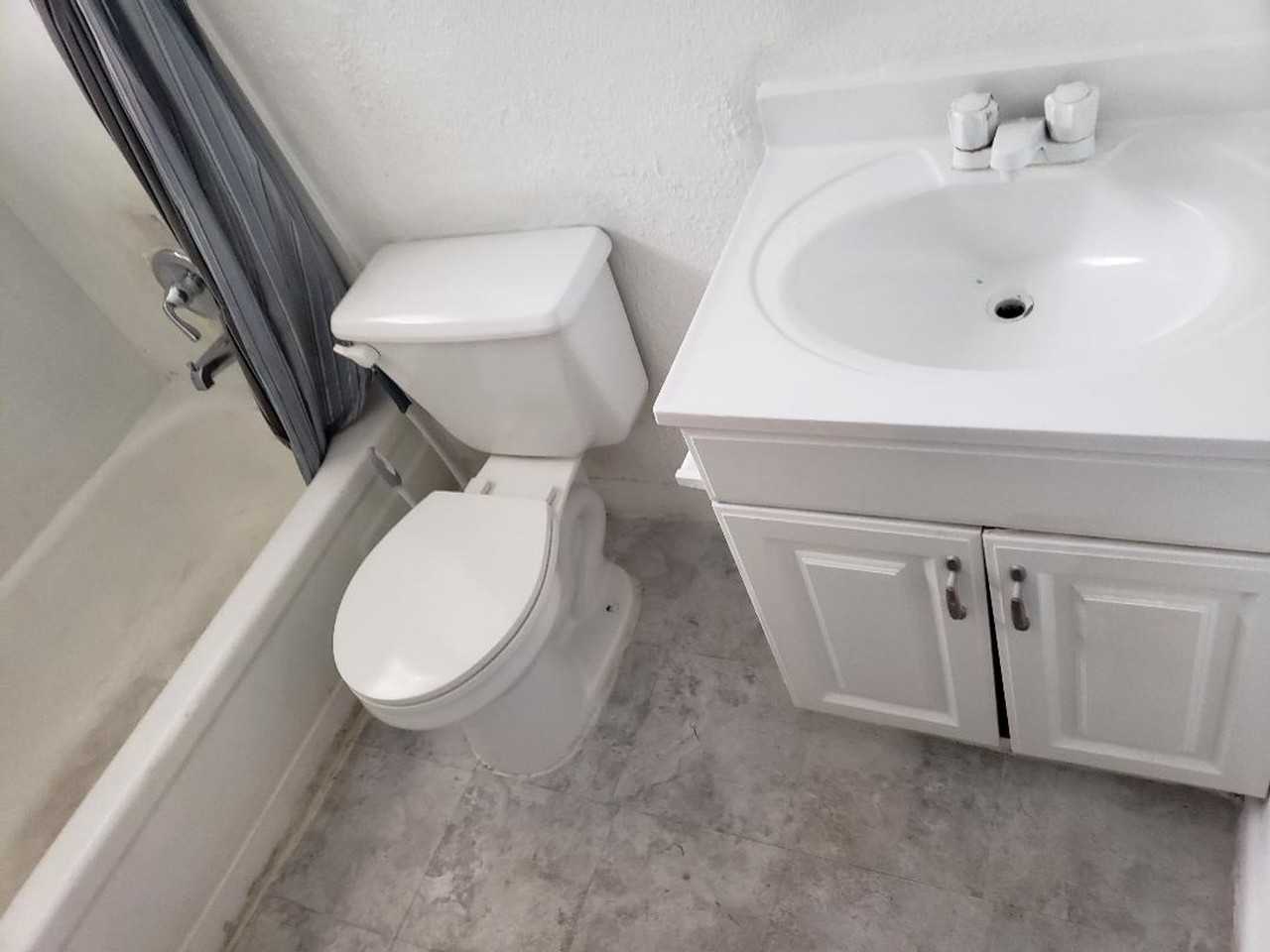 5530 Old Cheney Hwy - Photo 3 of 3