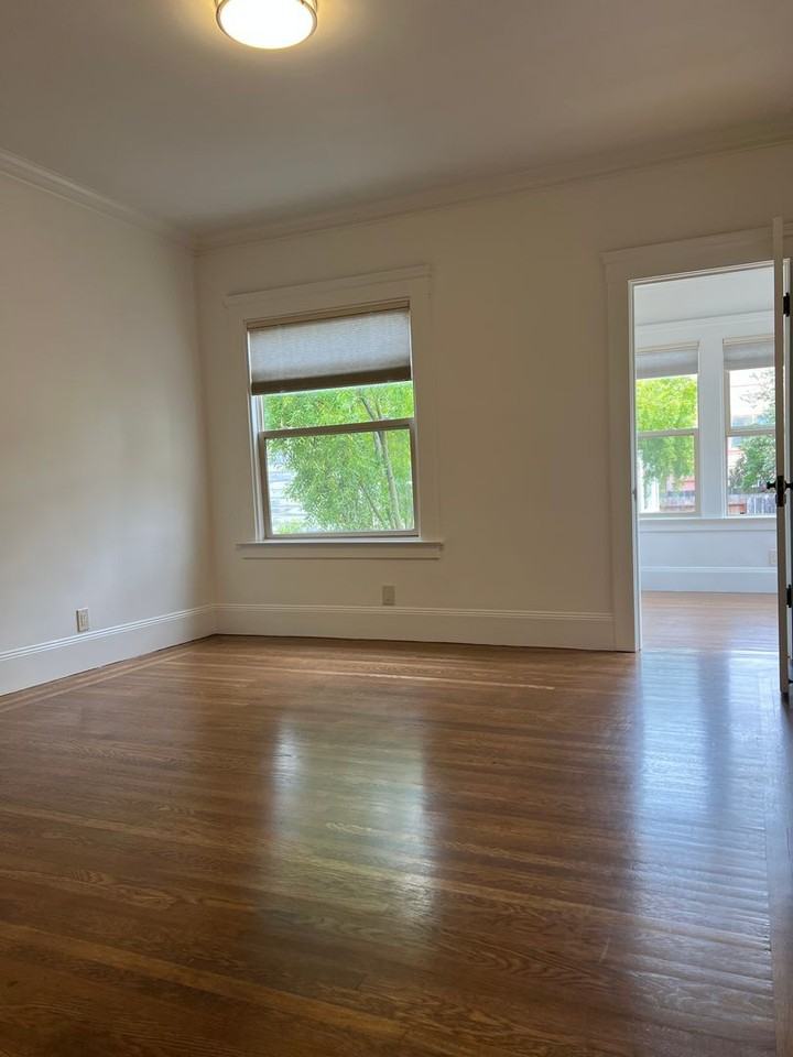 1214 35th Ave - Photo 2 of 21
