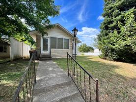 1414 S Lincoln St - Photo 1 of 1