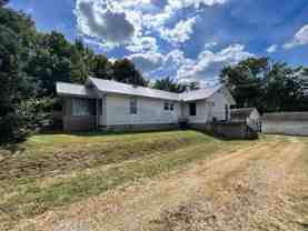 1414 S Lincoln St - Photo 1 of 1