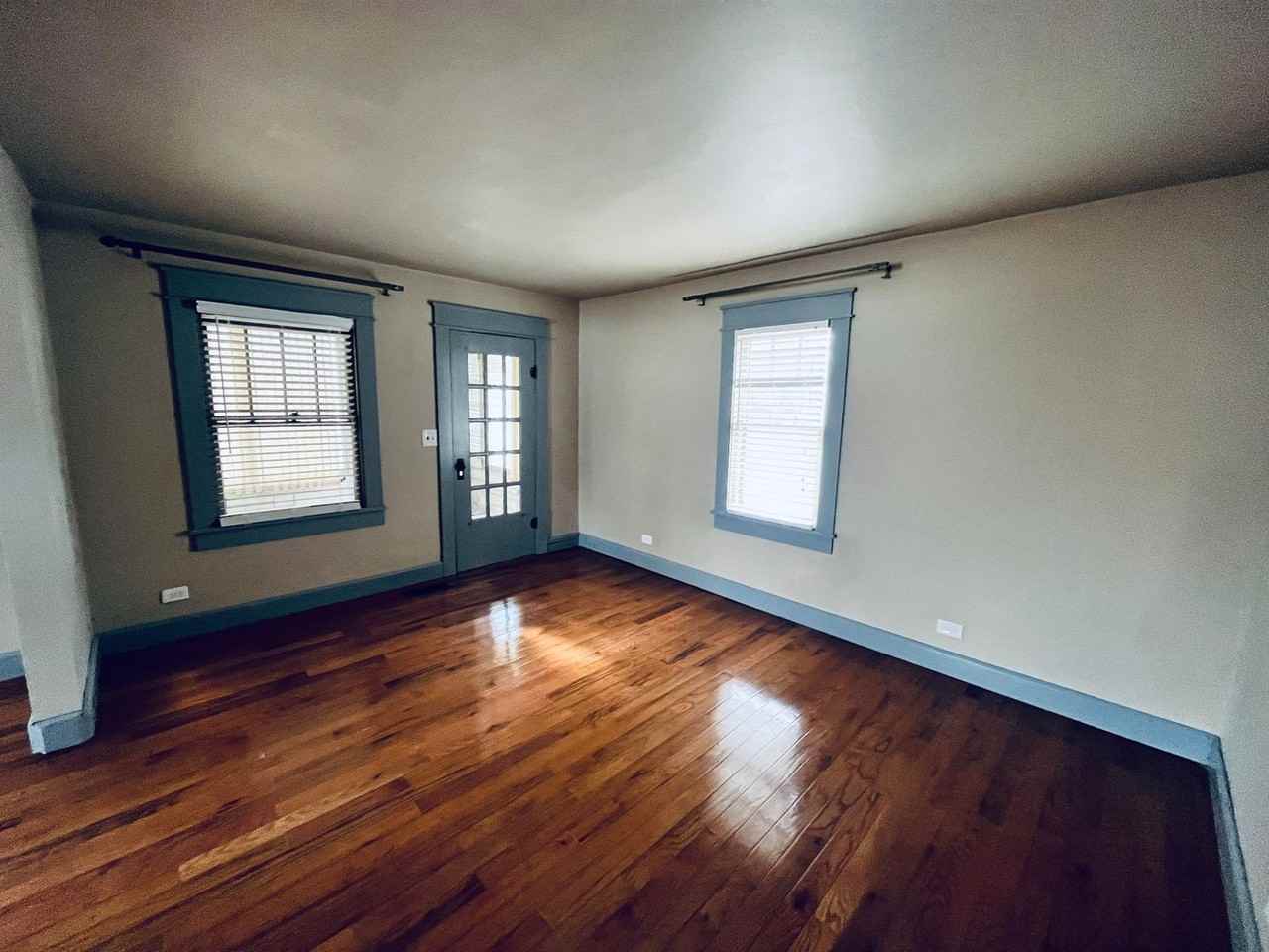 1414 S Lincoln St - Photo 7 of 22