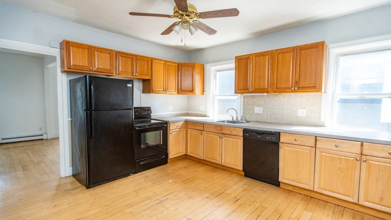 74 Vernon Street, Unit 2A - Photo 2 of 13