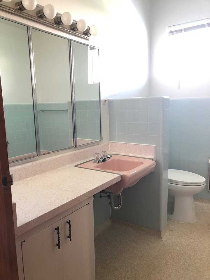 1653 E Providence Ave - Photo 3 of 19