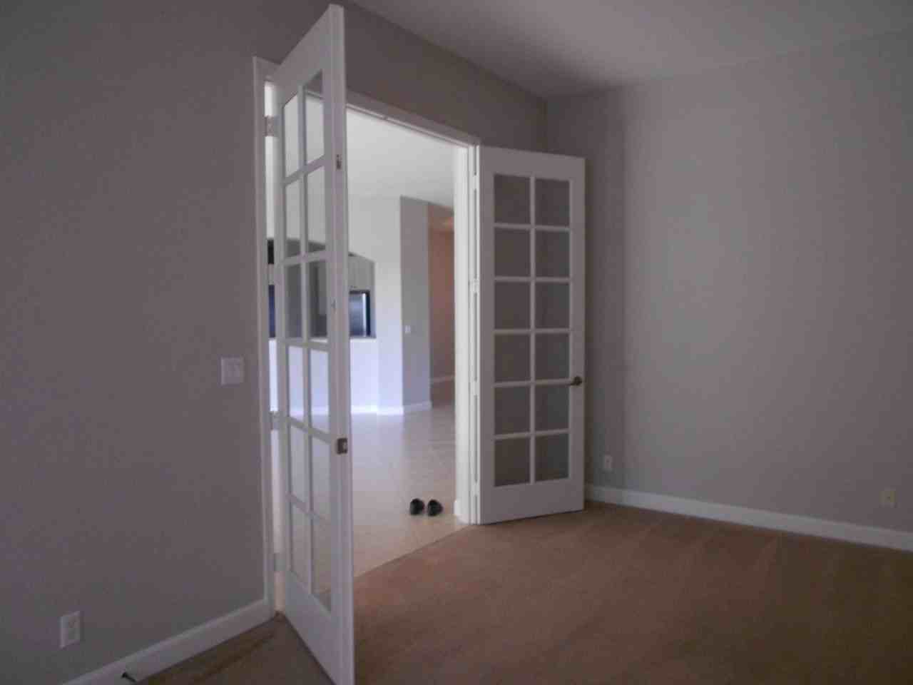 434 Nw Sheffield Cir - Photo 3 of 10