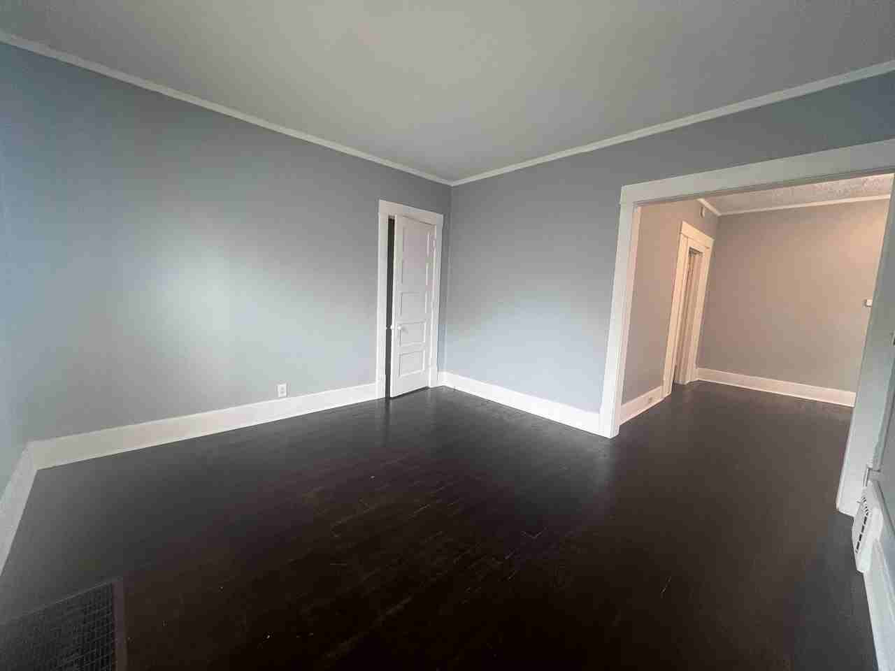 202 Straight Ave Sw #1 - Photo 4 of 14