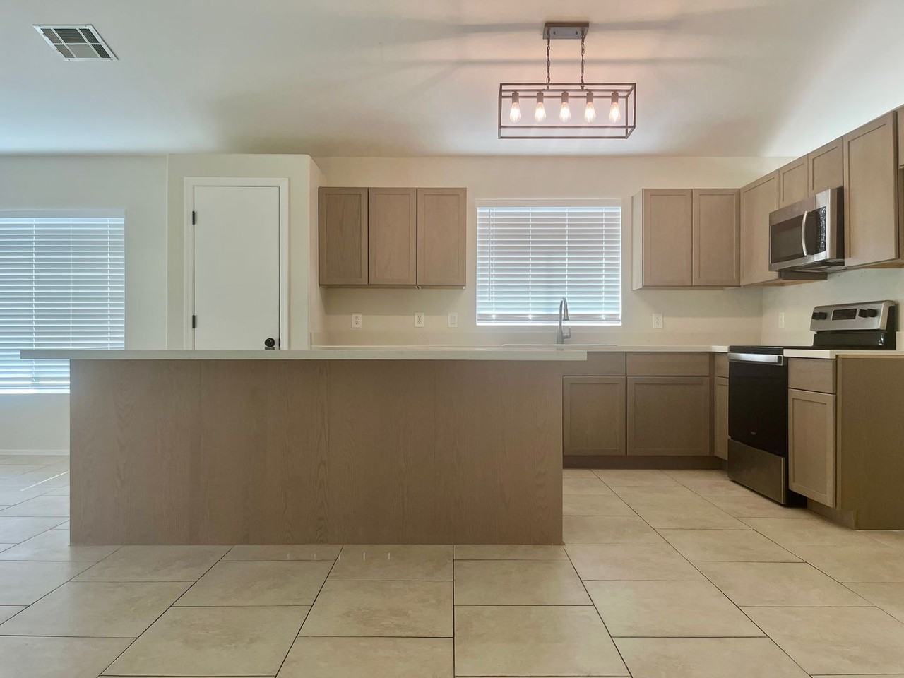 4307 E Meadow West Ln - Photo 5 of 21
