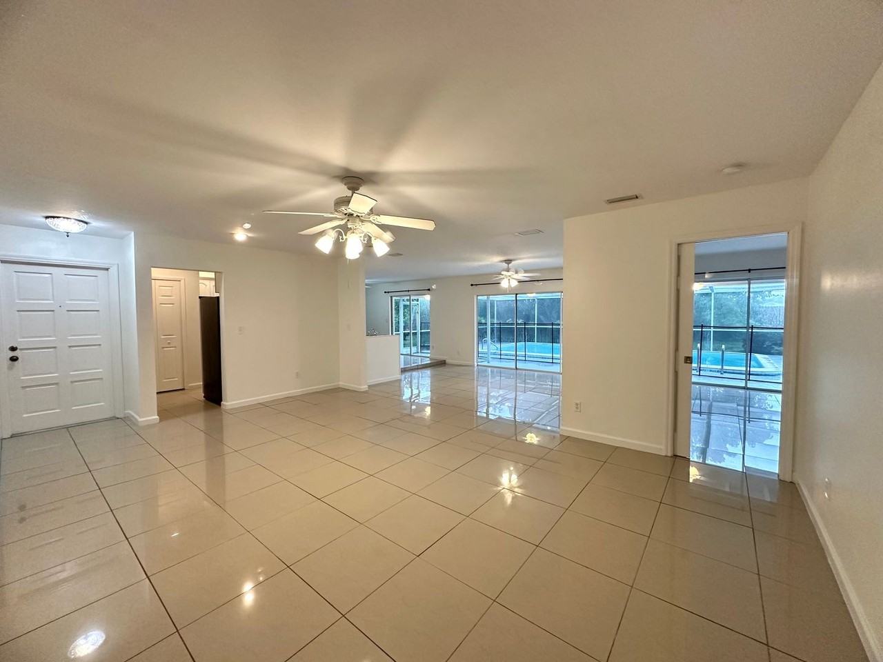 443 Monterey Ave - Photo 6 of 25
