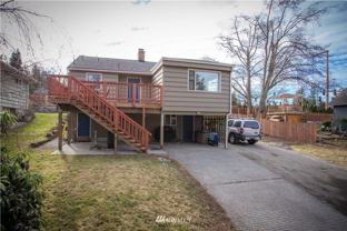1511 Lakeway Dr - Photo 1 of 1