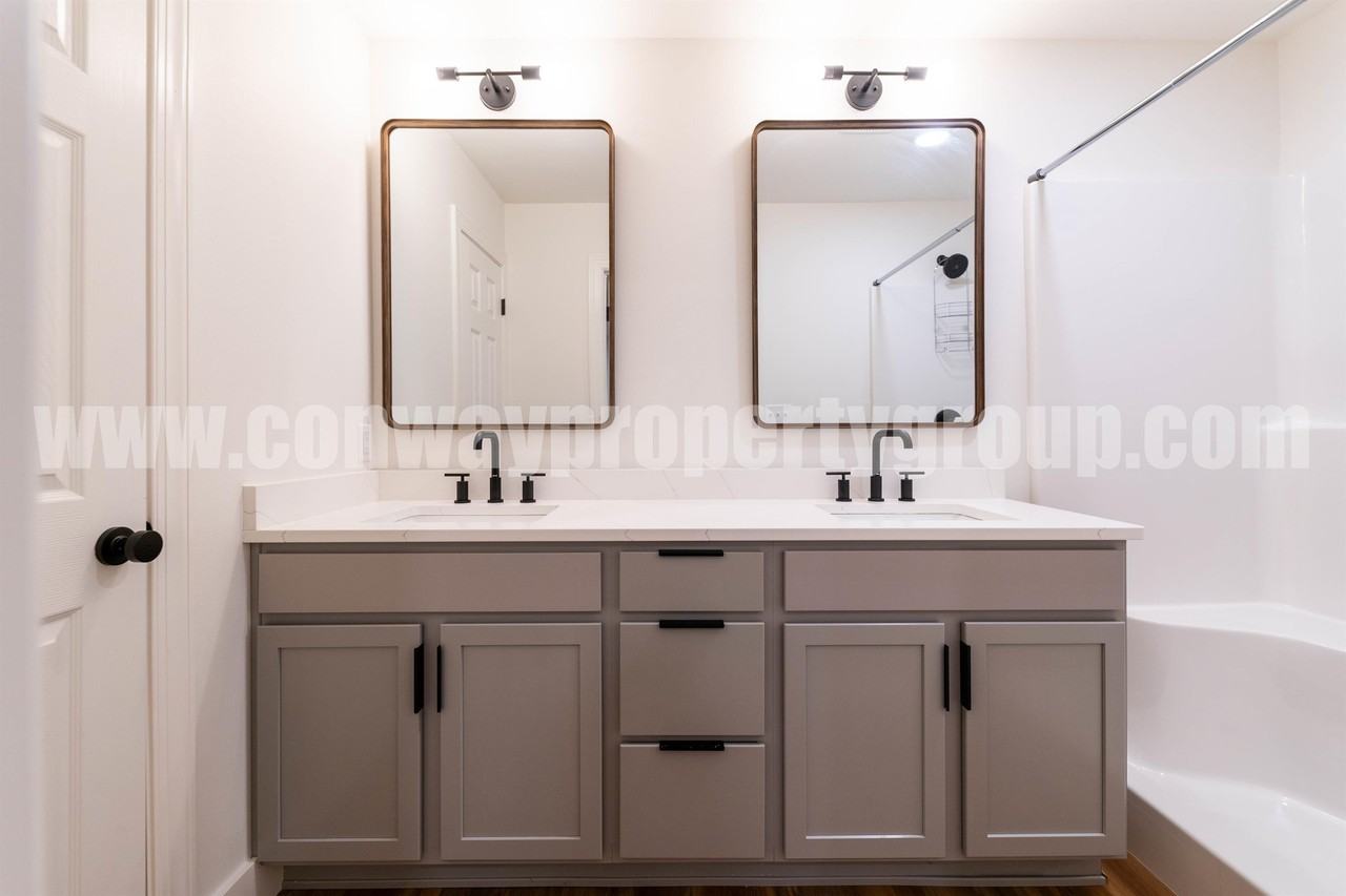 1924 Cambridge Village - Photo 3 of 15