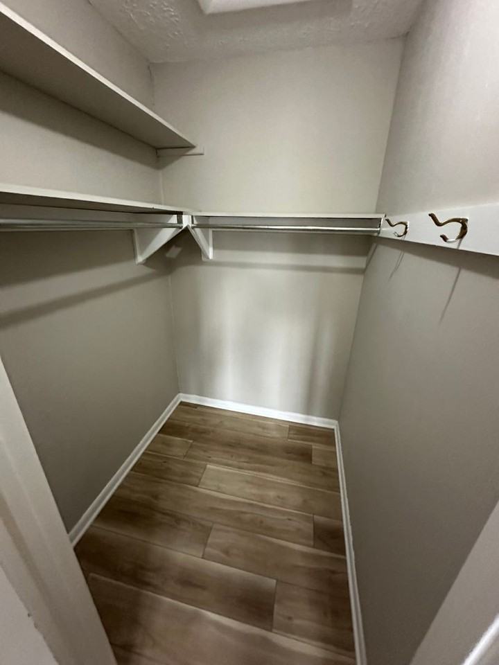 290 Lincoln St Sw - Photo 7 of 11