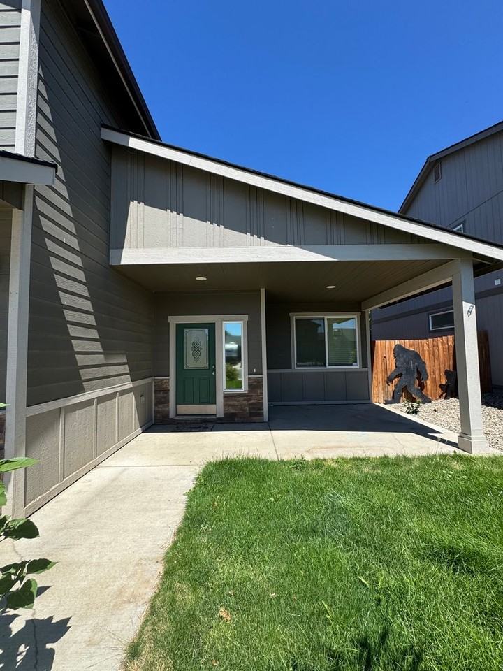 1603 E Seattle Ave - Photo 3 of 46