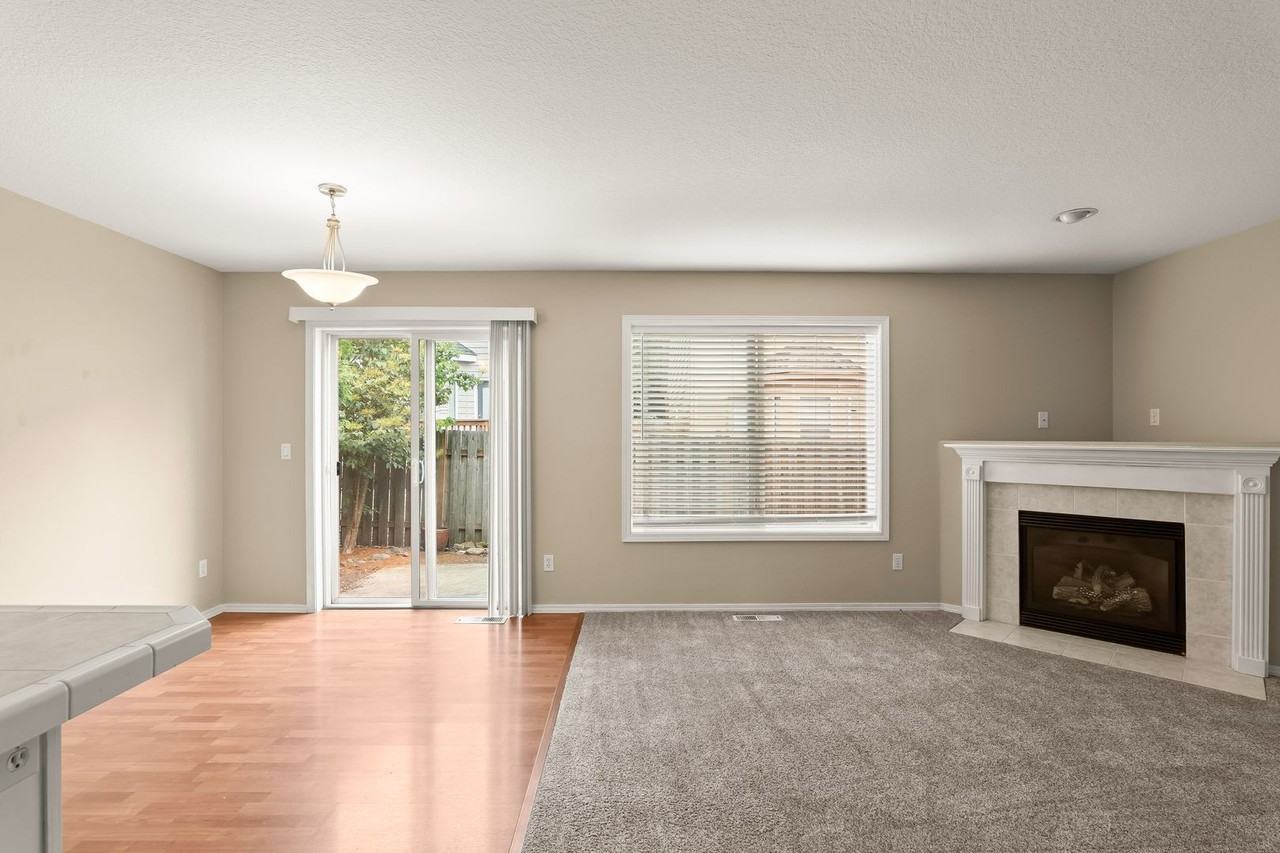 3977 Sw 180th Ter - Photo 5 of 19