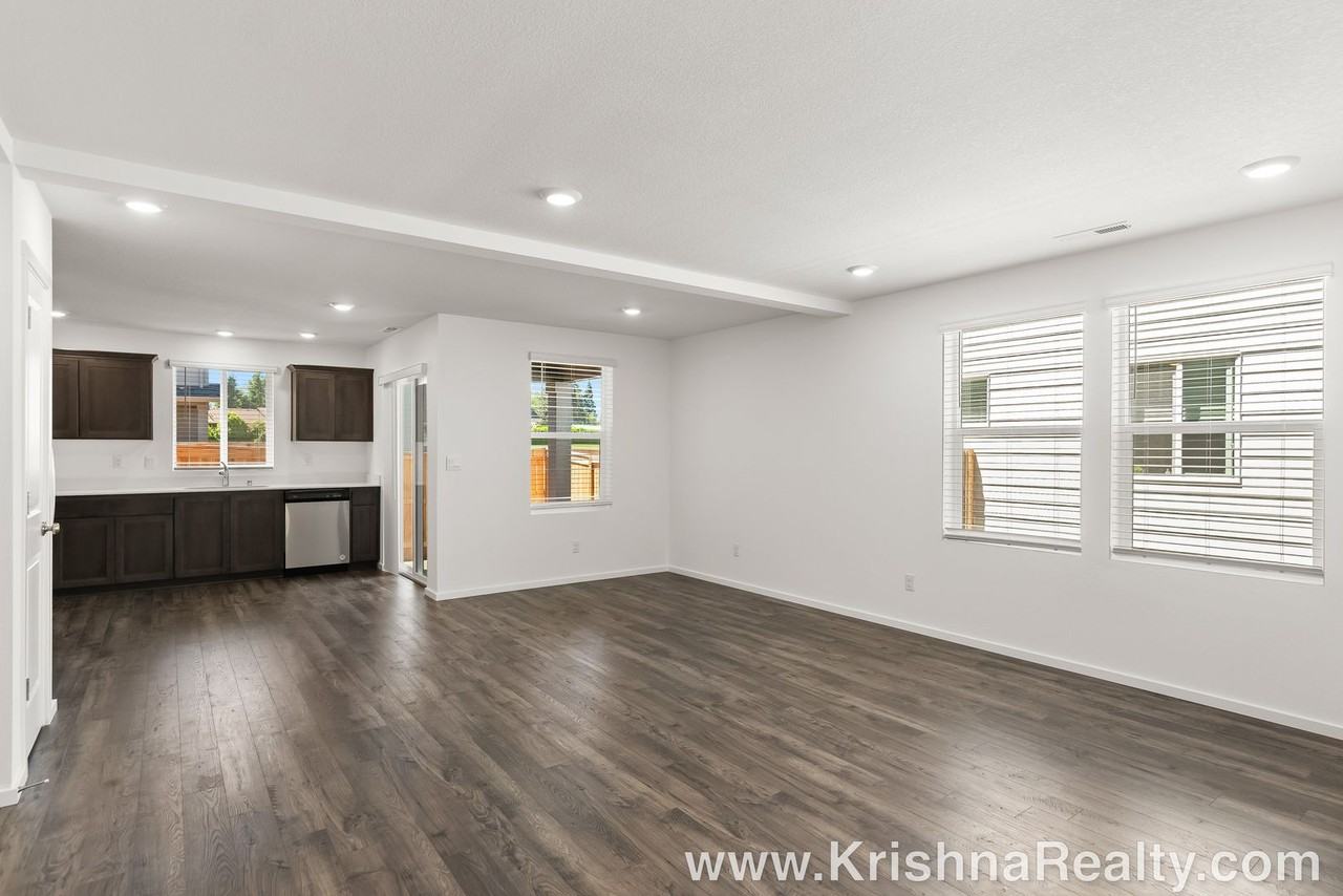 5503 Ne 66th Pl - Photo 3 of 20