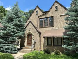featured image of 1328 Martha Washington Dr