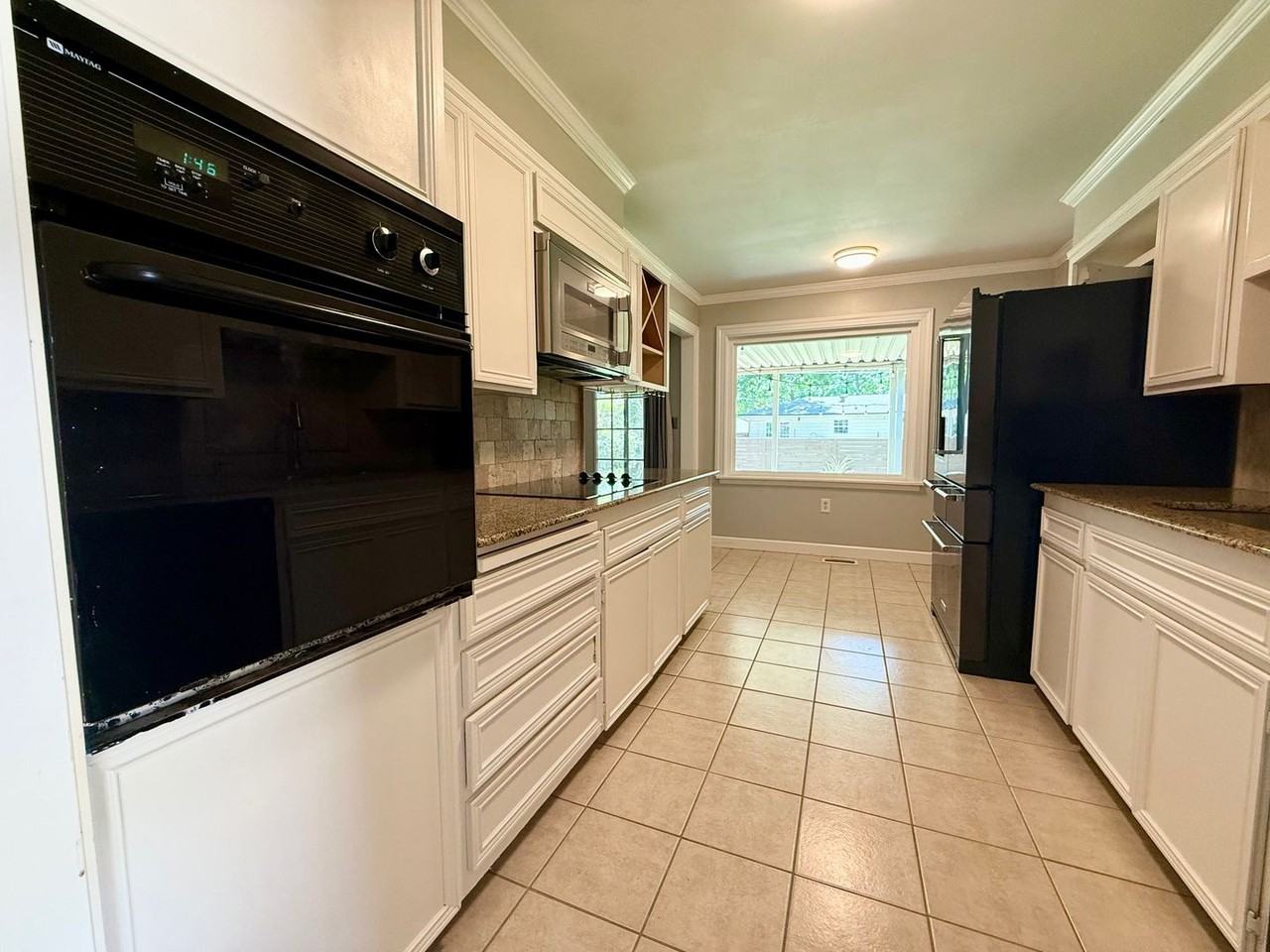 1516 E 59th St - Photo 3 of 17