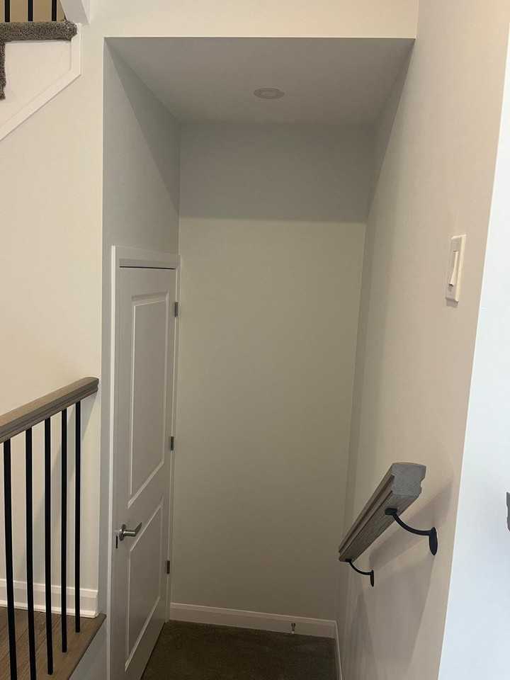 328 Elsie Macgill Walk - Photo 2 of 30