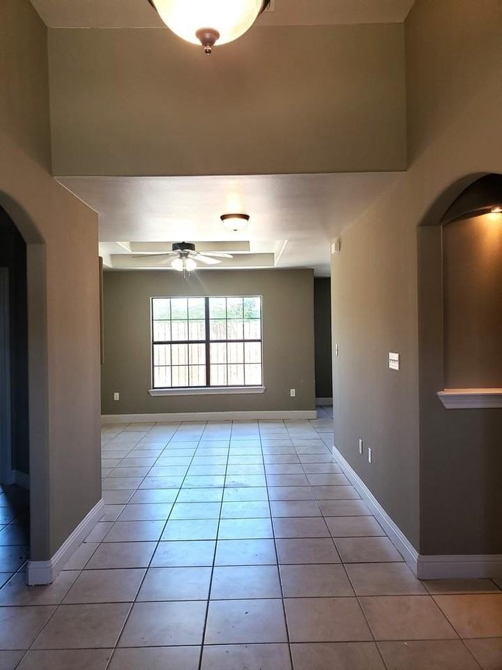 1698 E Rio Grande St - Photo 5 of 18