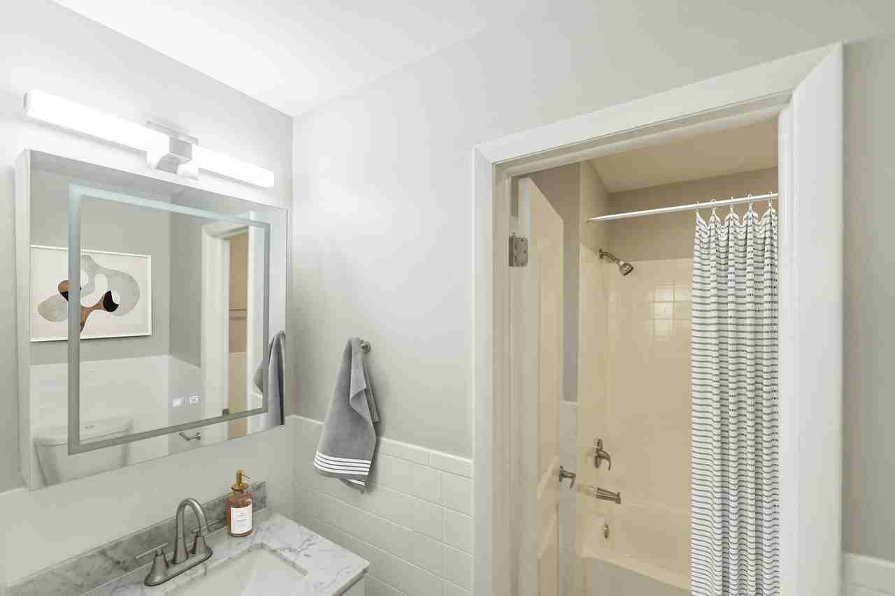 Northway Eleven, An Eagle Rock Community - Photo 5 of 20