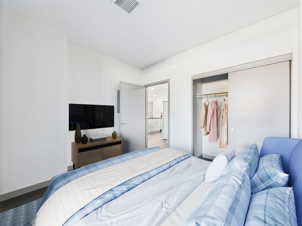 &Pico - Photo 5 of 50