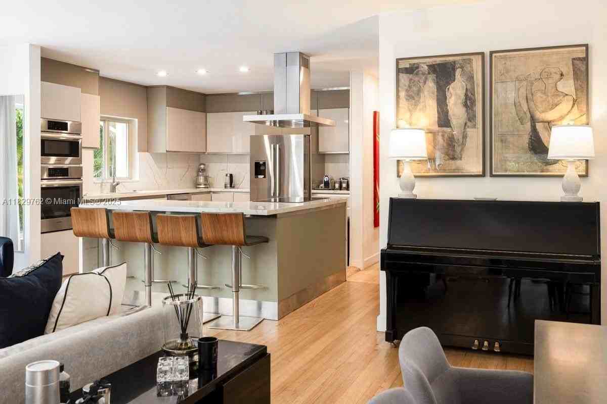 1535 Robbia Ave #1535 - Photo 6 of 15