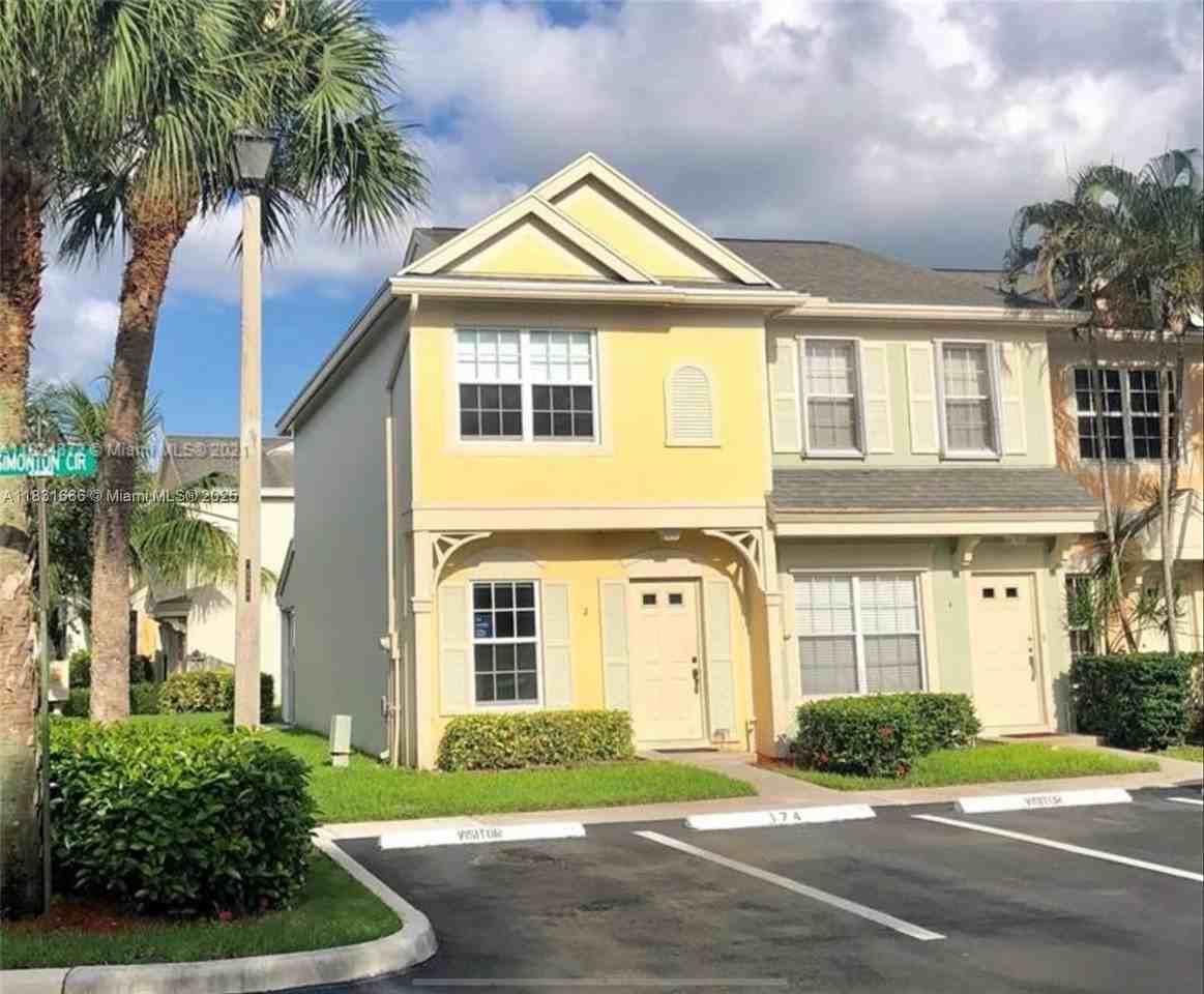 2 Simonton Circle #2