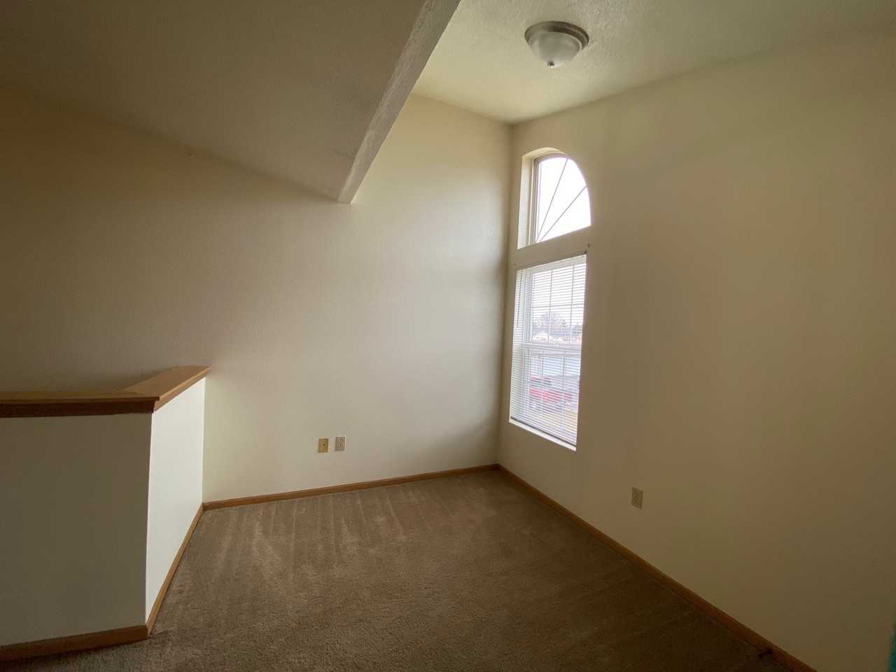 Maplewood Apartments - Photo 7 of 10