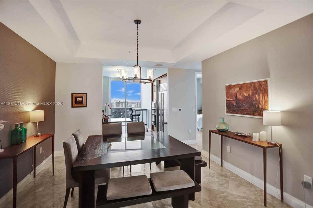 18101 Collins Ave #4206 - Photo 7 of 50
