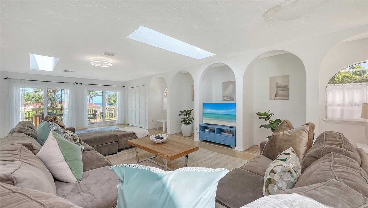 3604 Casey Key Rd - Photo 6 of 50