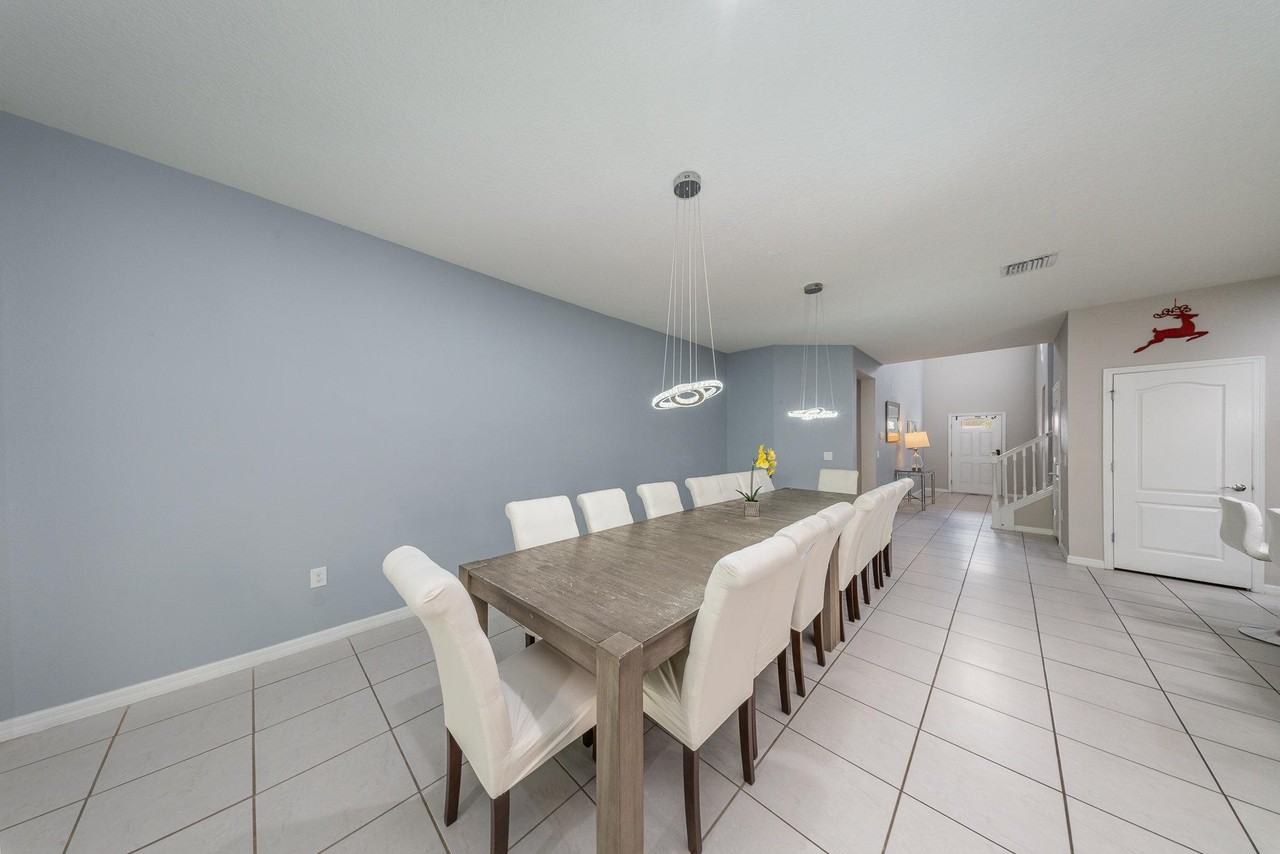 Bengal Court - Photo 6 of 14