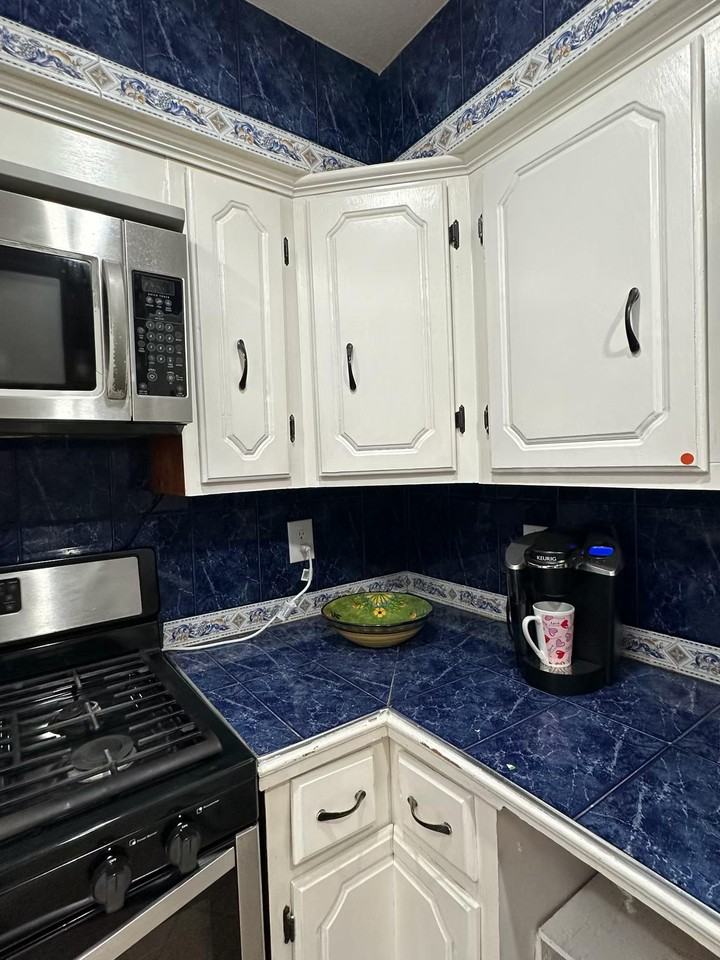 Glengreen Dr - Photo 5 of 20