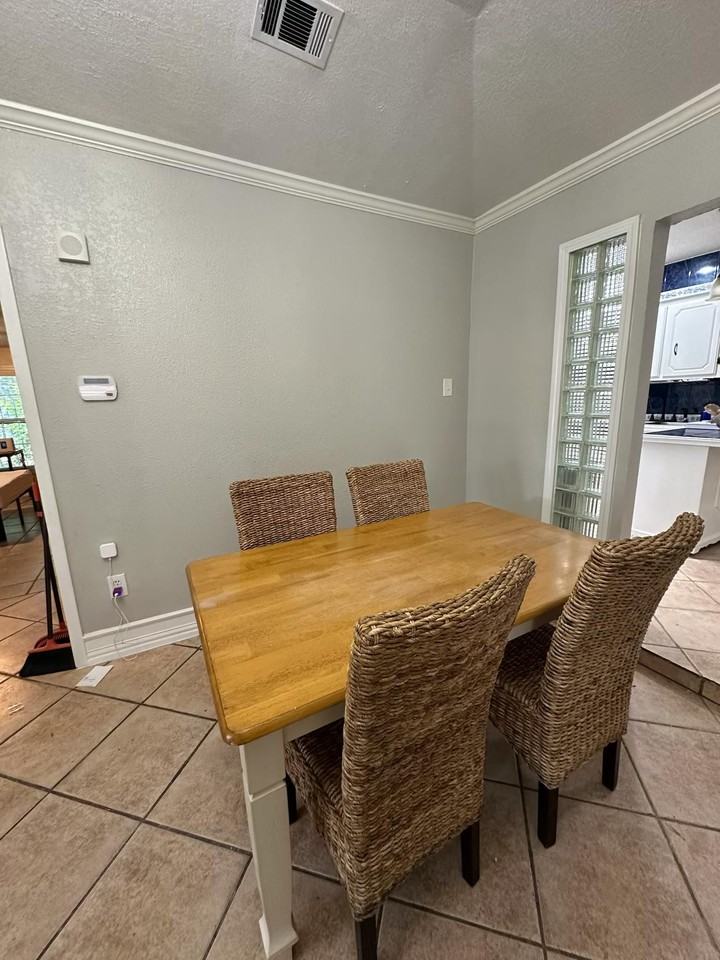 Glengreen Dr - Photo 6 of 20