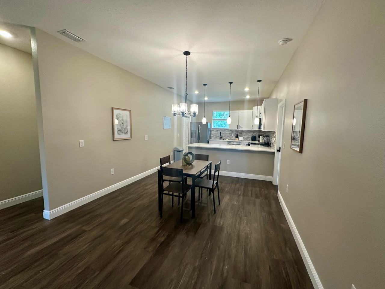 E Cayuga St - Photo 5 of 7